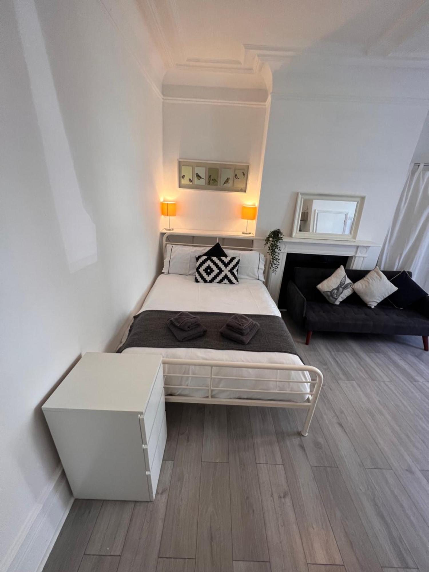 Glenmore Suites Londra Esterno foto