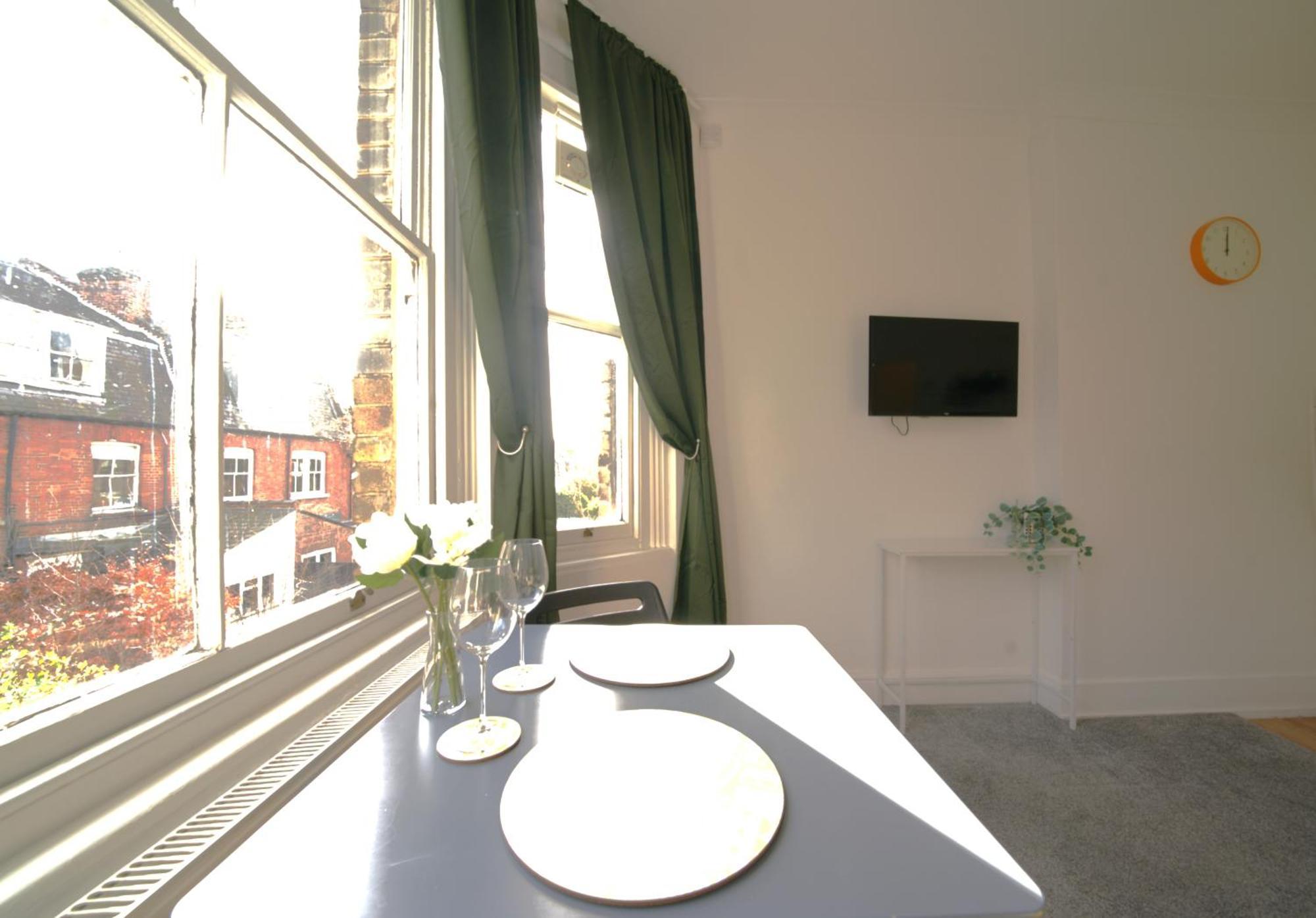 Glenmore Suites Londra Esterno foto