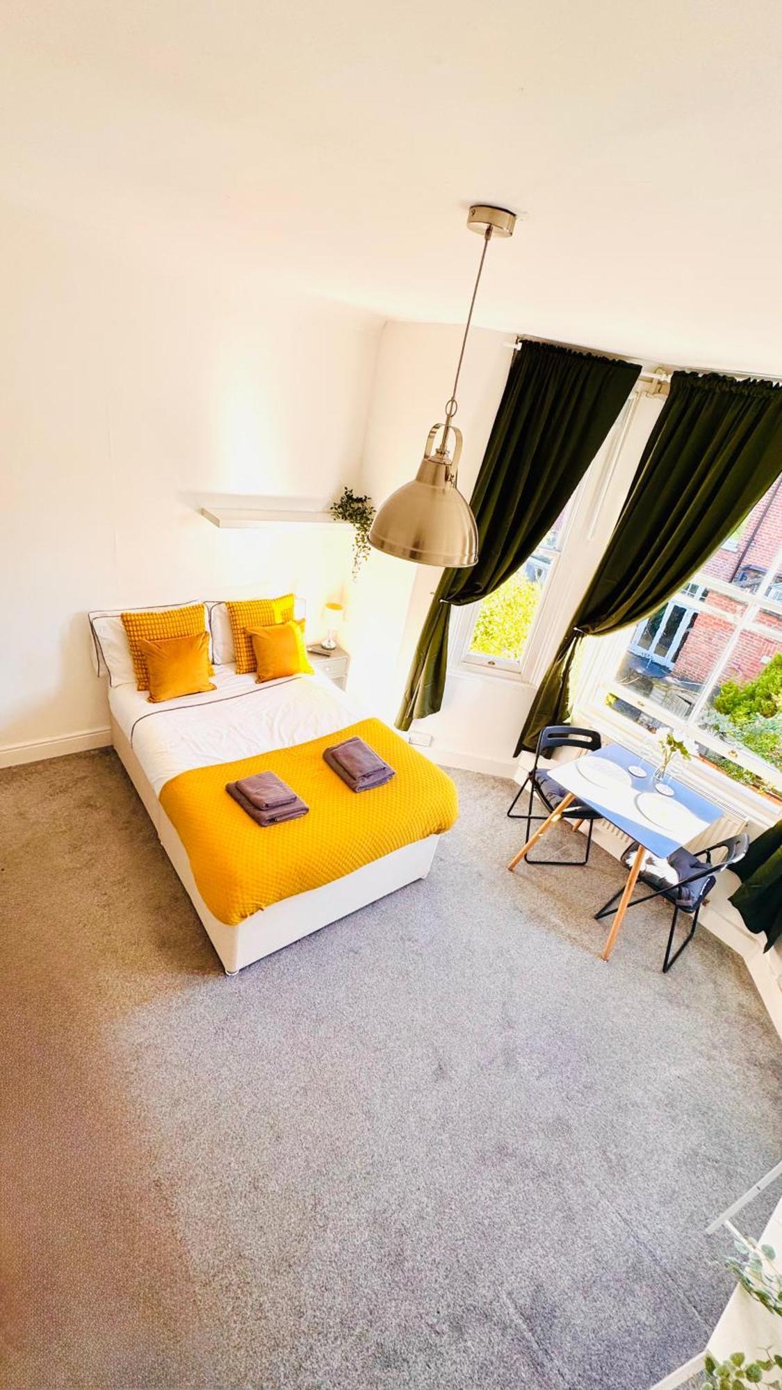 Glenmore Suites Londra Esterno foto